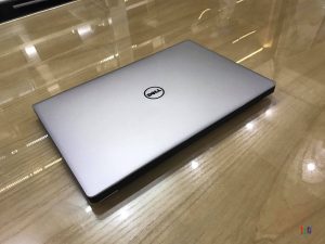 Laptop Dell XPS 9360 i7 silver
