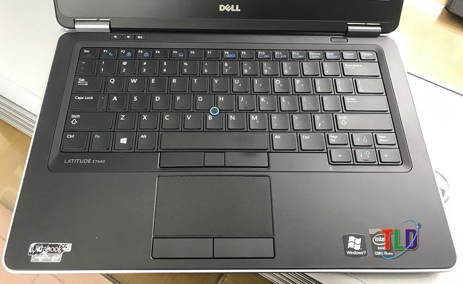 Bàn phím và touchpad Dell E7440