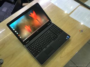 Laptop Dell Precision M2800 Core i7