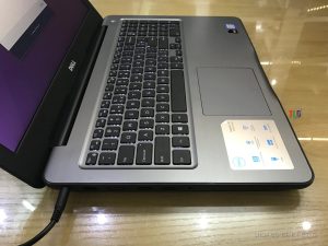 Laptop Dell inspiron N5567