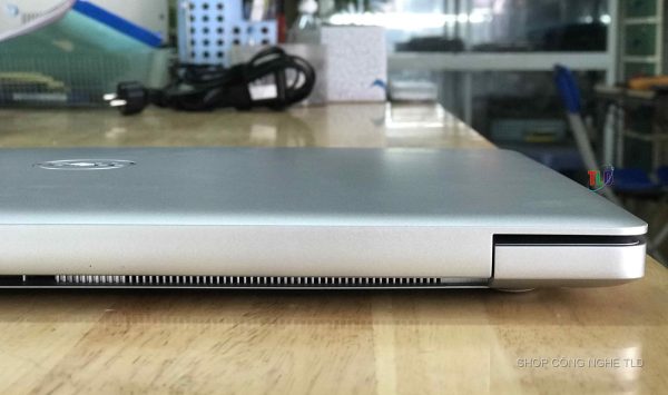 Dell Inspiron 5570 Core i5 tản nhiệt