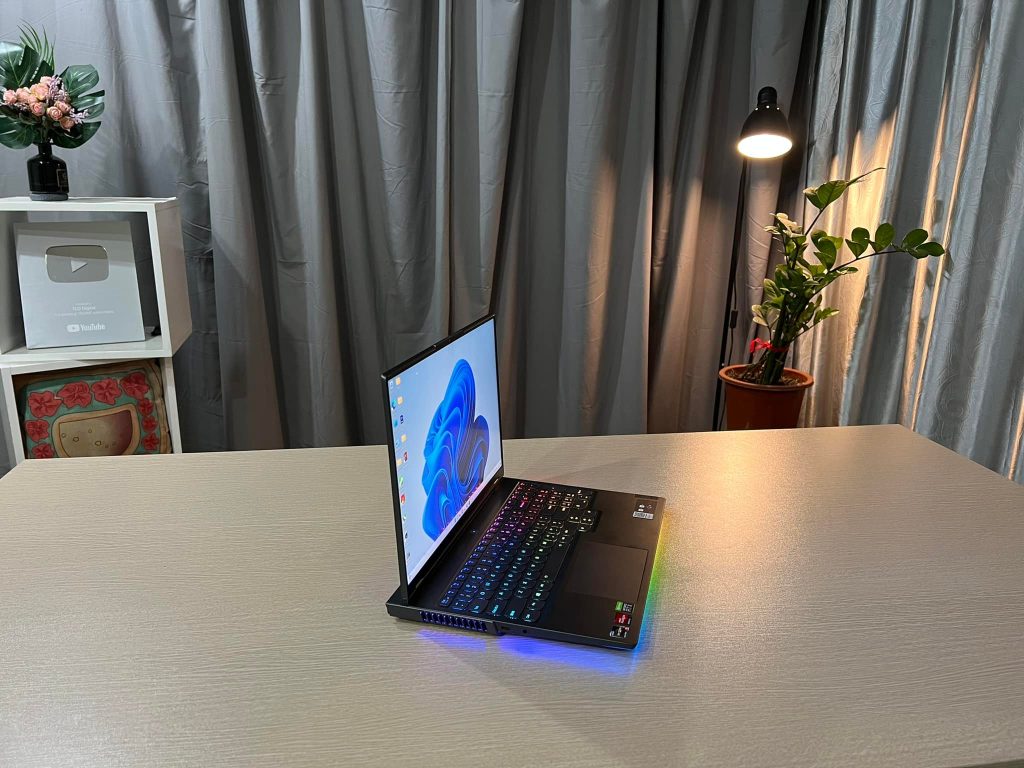 Lenovo Legion 7 16ACHG6 2021 AMD R7-5800H /16GB /512GB/ RTX 3070 8GB/16 ...