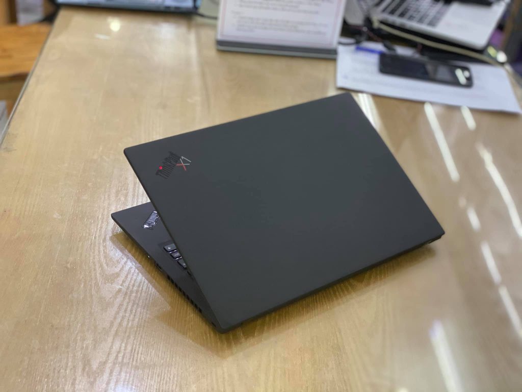 Lenovo Thinkpad X1 Carbon Gen 8 – Shop Công Nghệ TLD – Laptop TLD