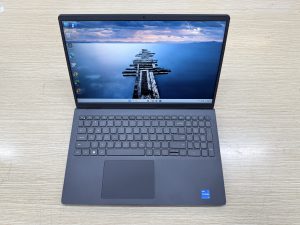 Dell 15 DC15250 (2025) i5-1334U/ 8GB/ 512GB/ 15.6" FHD 120Hz