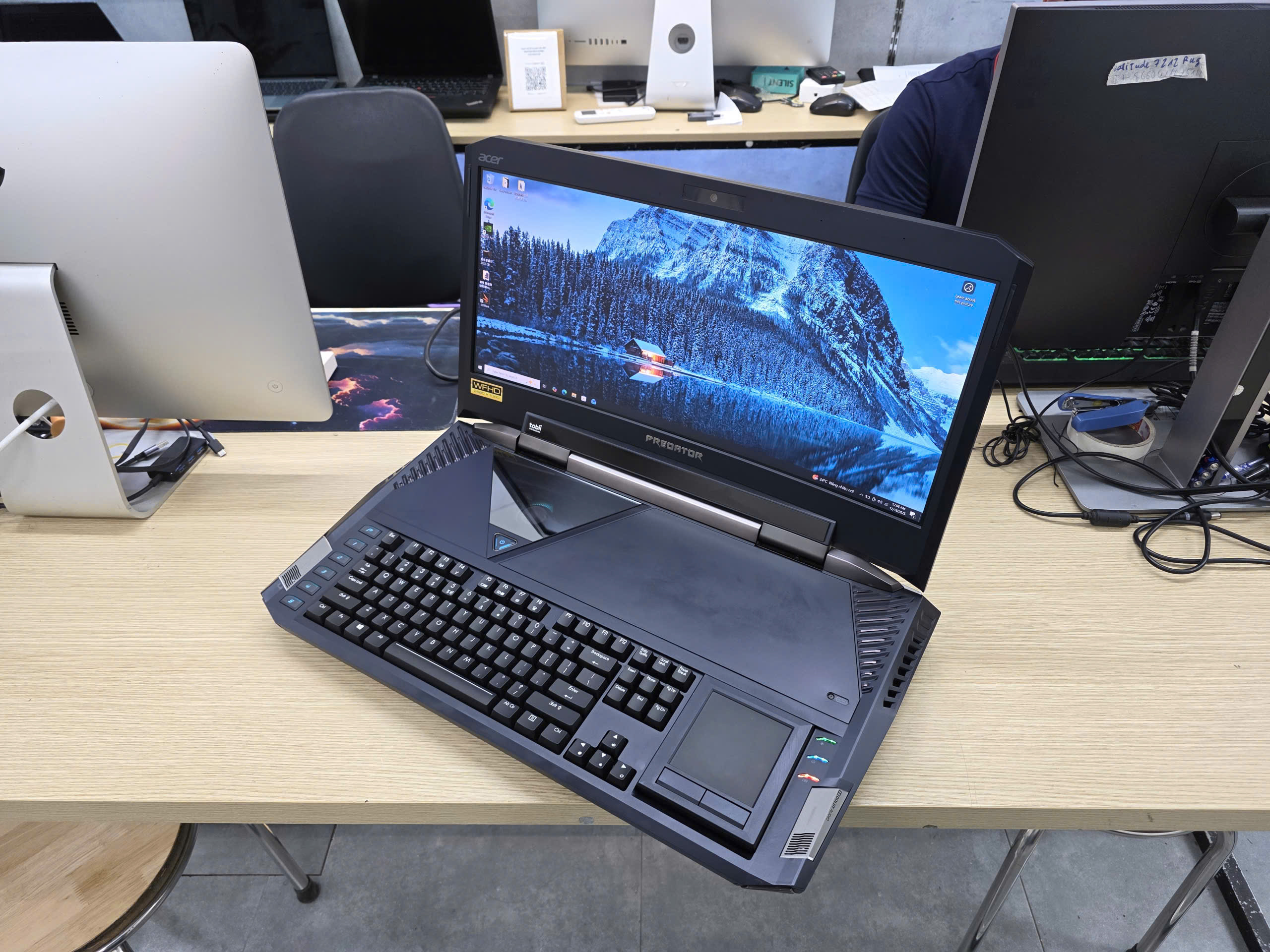 33881320653117052936